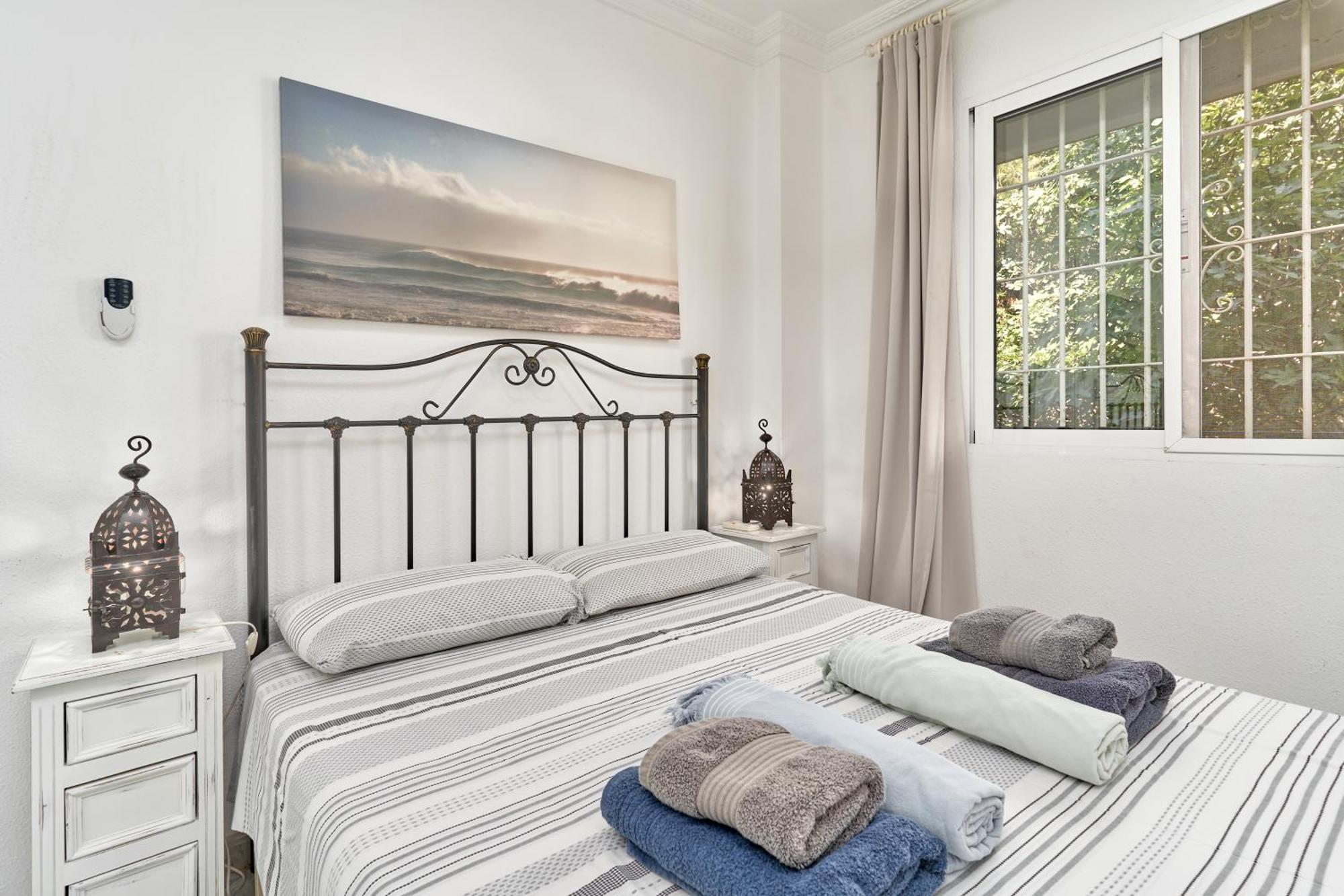 Hawaii 1St Floor Burriana, Nerja Apartment Exterior foto