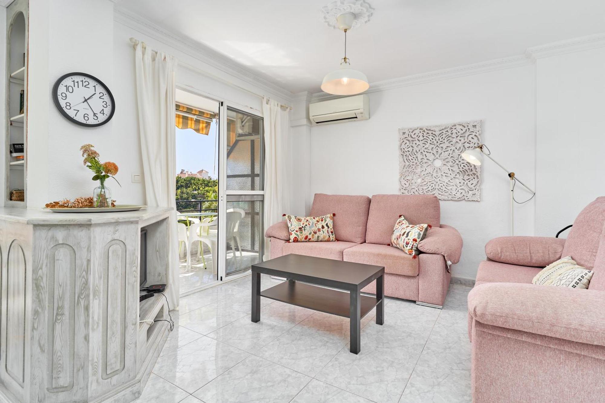 Hawaii 1St Floor Burriana, Nerja Apartment Exterior foto